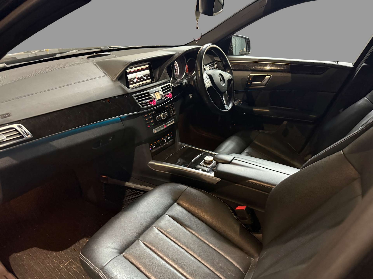 Used Mercedes-Benz E Class 2014 for sale - 78025296: Photo 4