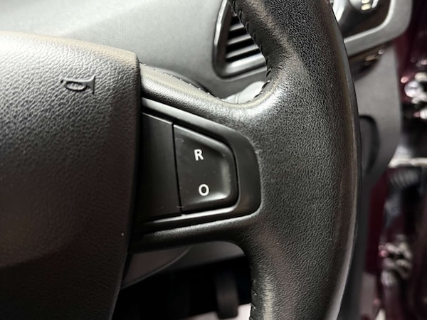 Used Renault Scenic 2013 for sale - 76243978: Photo 17