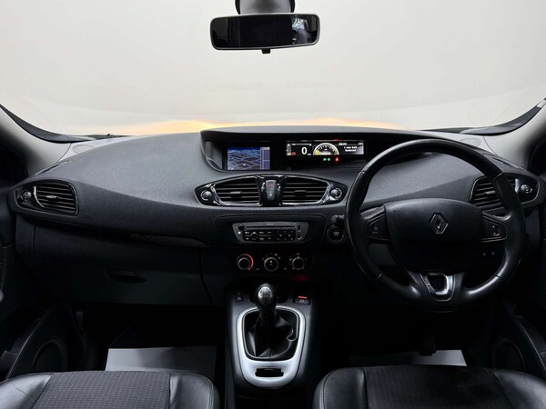 Used Renault Scenic 2013 for sale - 76243978: Photo 3