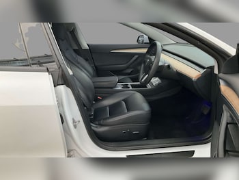 Used Tesla Model 3 2021 for sale - 76363941: Photo