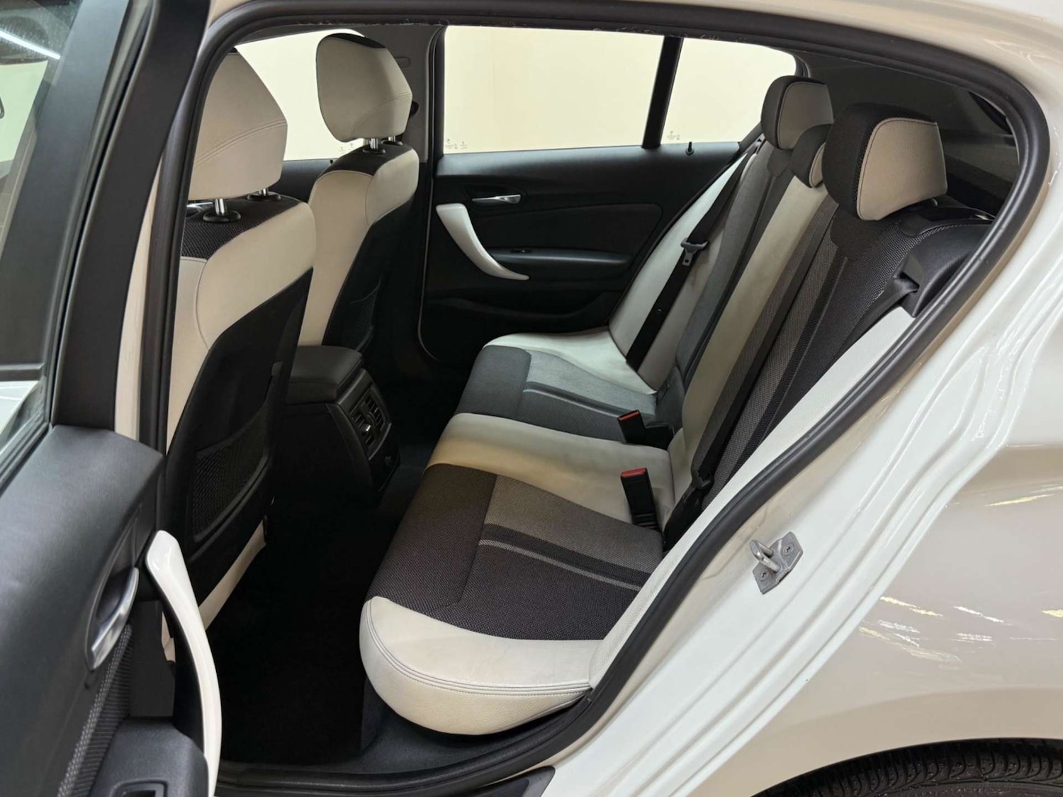 Used BMW 1 Series 2015 for sale - 76180987: Photo 33