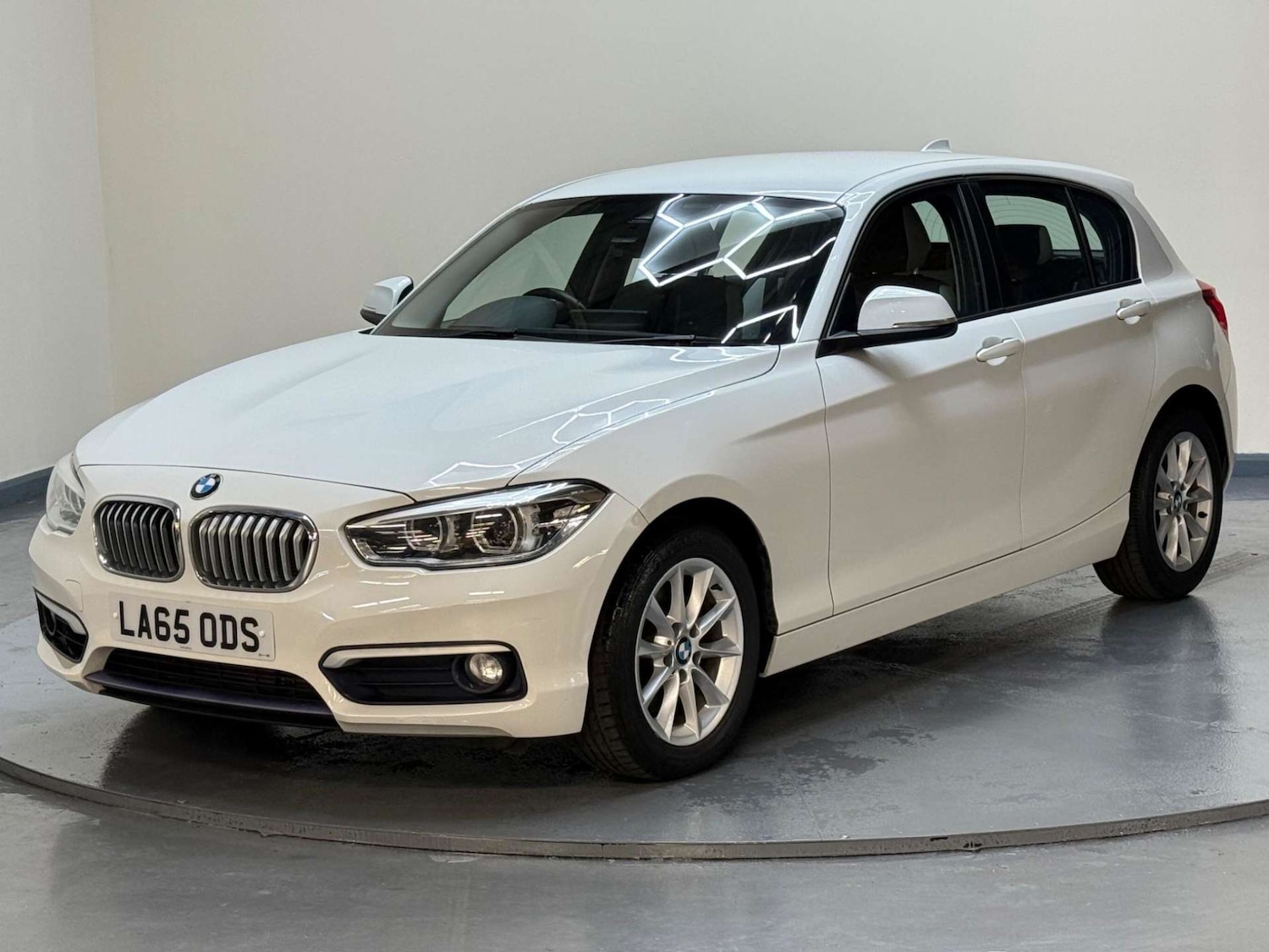 Used BMW 1 Series 2015 for sale - 76180987: Photo 34