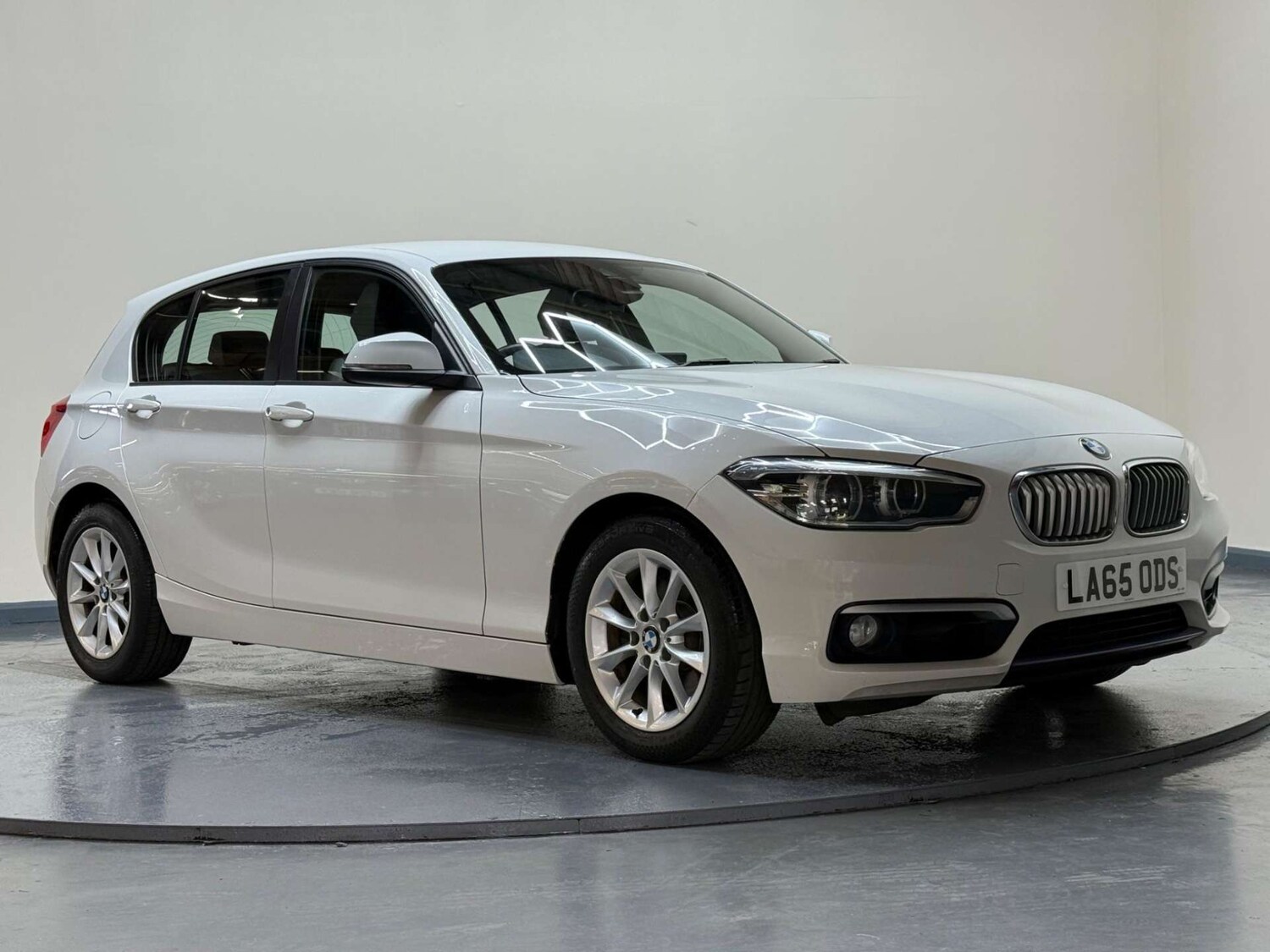 Used BMW 1 Series 2015 for sale - 76180987: Photo 42