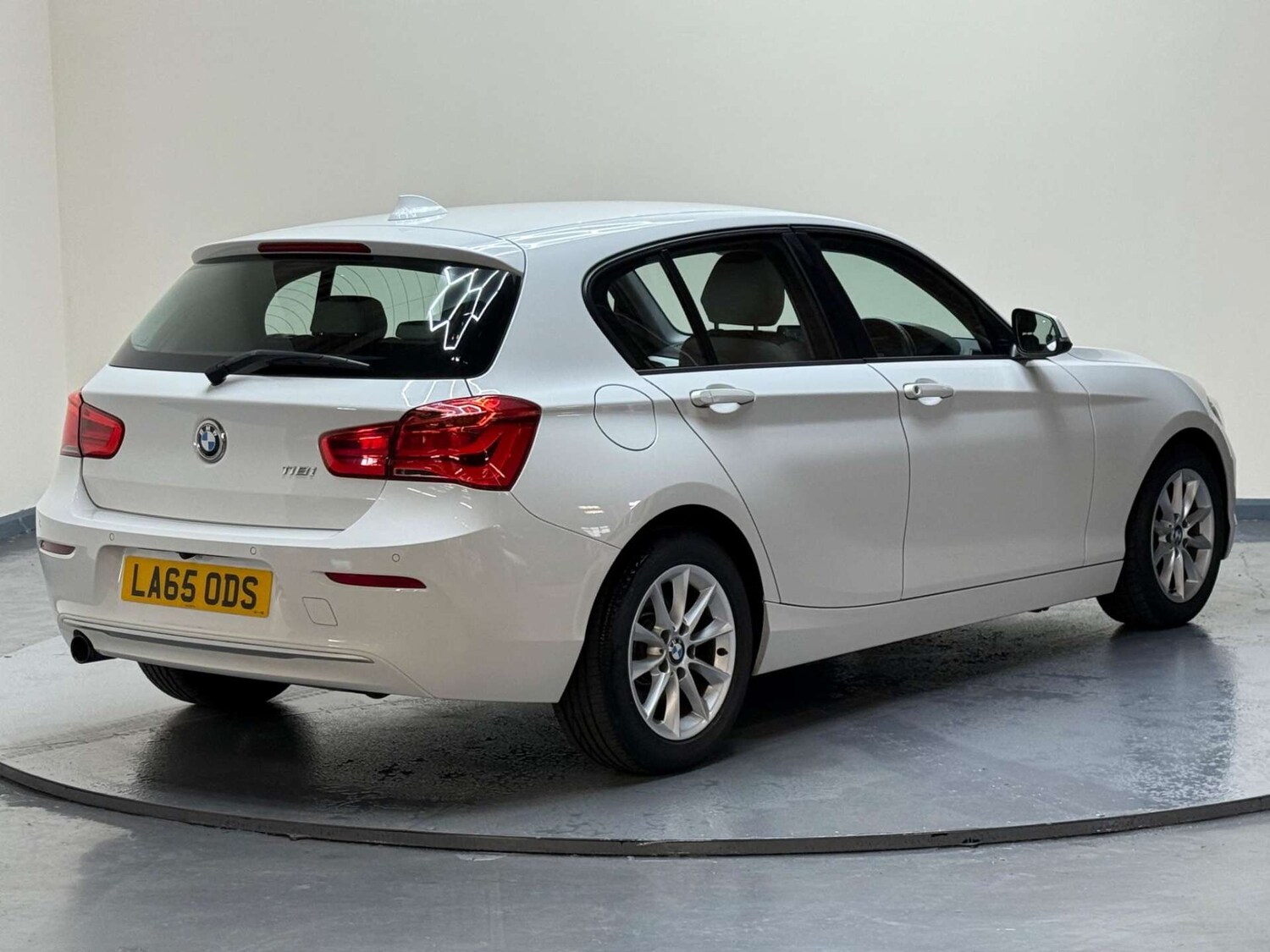 Used BMW 1 Series 2015 for sale - 76180987: Photo 6