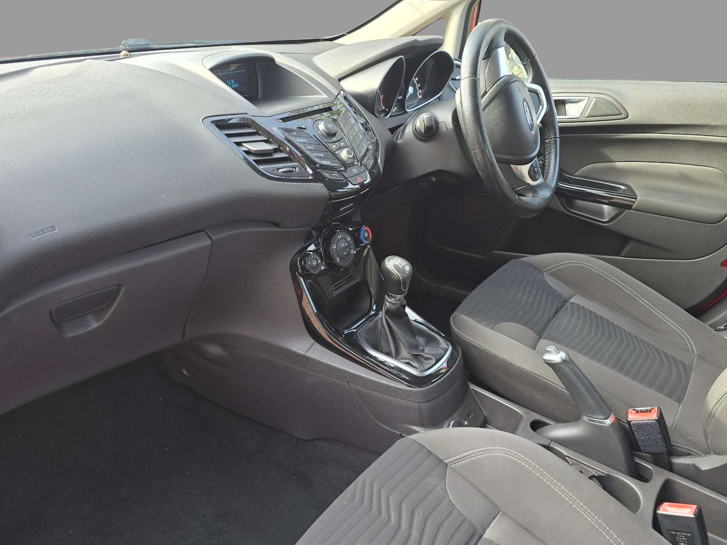 Used Ford Fiesta 2015 for sale - 76637978: Photo 7