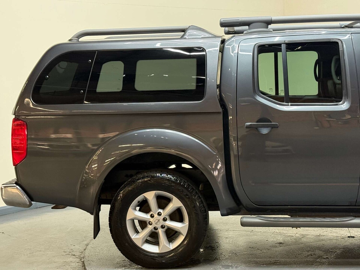 Used Nissan Navara 2015 for sale - 76601504: Photo 38