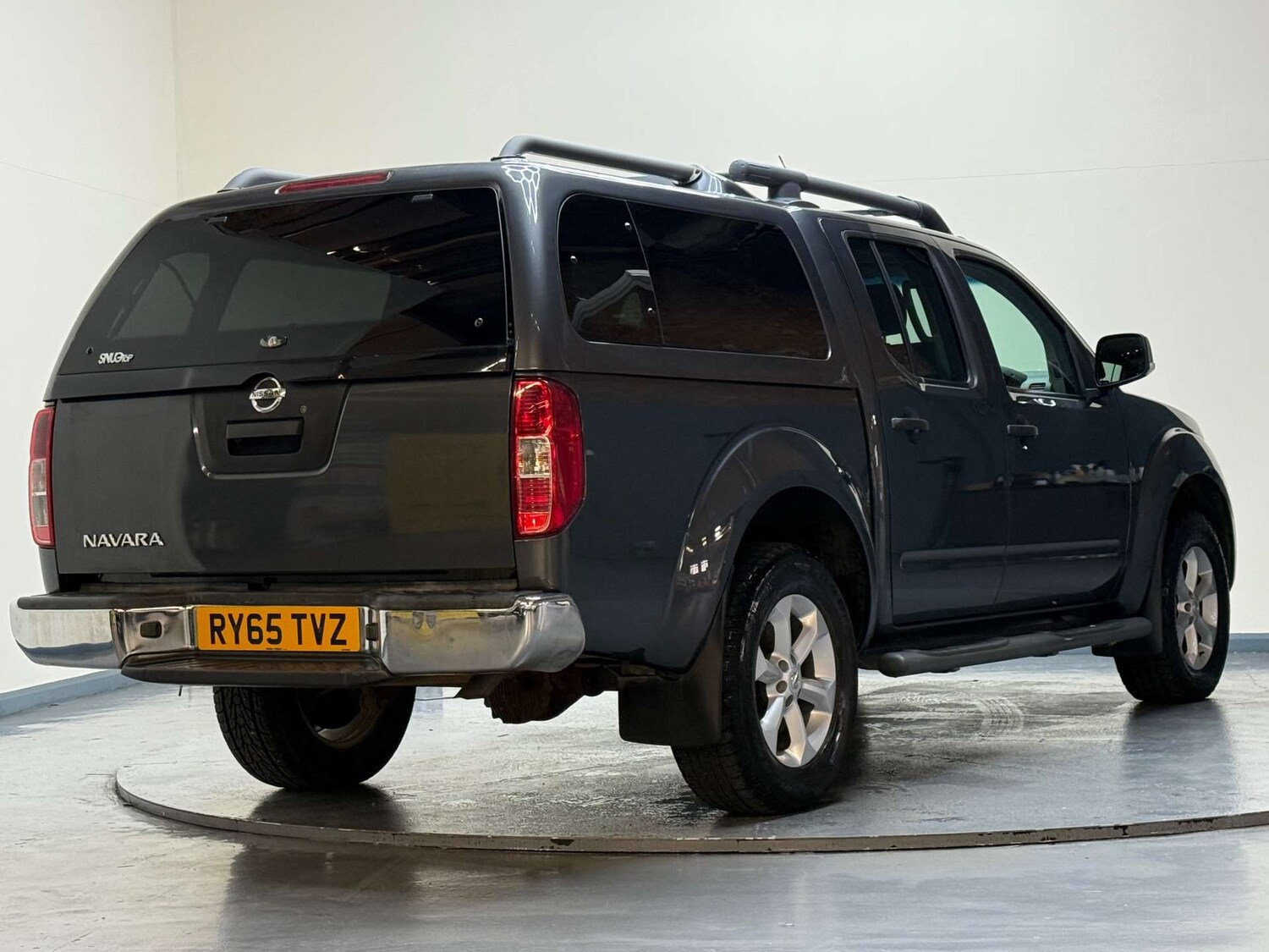 Used Nissan Navara 2015 for sale - 76601504: Photo 39