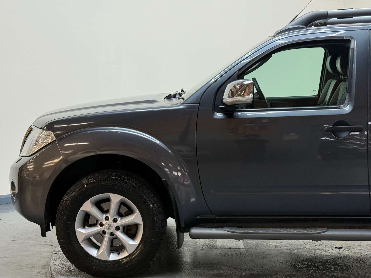 Used Nissan Navara 2015 for sale - 76601504: Photo 42