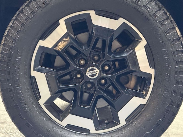 Used Nissan Navara 2020 for sale - 76181003: Photo 70