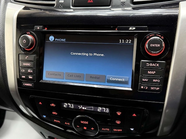 Used Nissan Navara 2018 for sale - 76180975: Photo 24