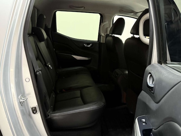 Used Nissan Navara 2018 for sale - 76180975: Photo 28