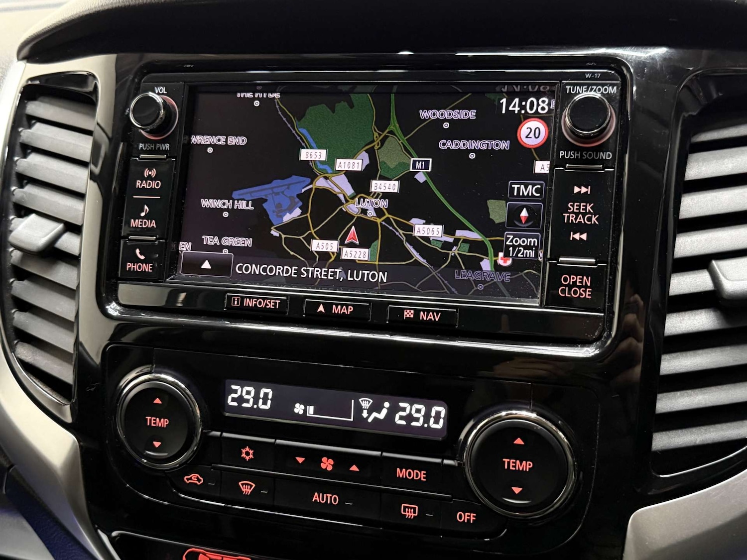 Used Mitsubishi L200 2017 for sale - 76830150: Photo 21