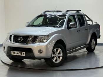 Used Nissan Navara 2015 for sale - 74850917: Photo