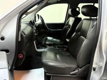 Used Nissan Navara 2015 for sale - 74850917: Photo