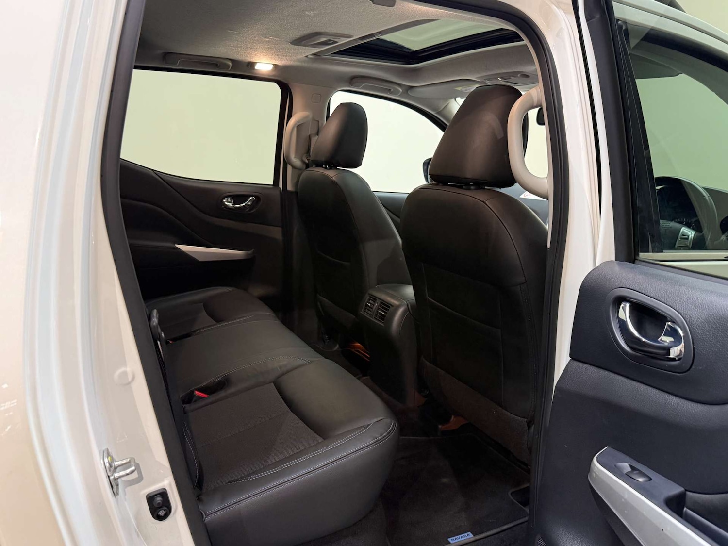 Used Nissan Navara 2021 for sale - 77417612: Photo 28