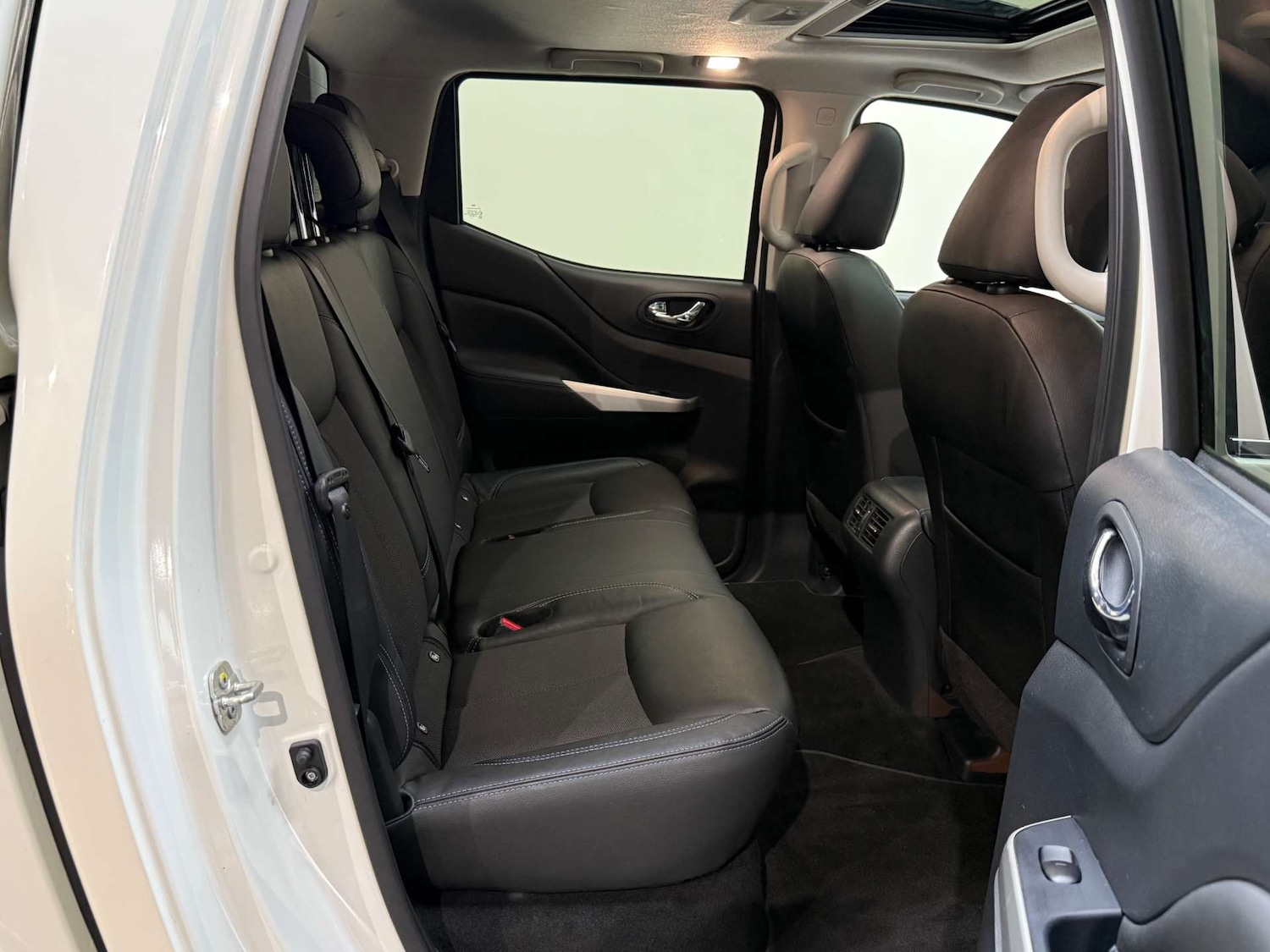 Used Nissan Navara 2021 for sale - 77417612: Photo 29