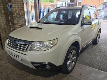 2012 (12) - 2.0D XC 5dr
