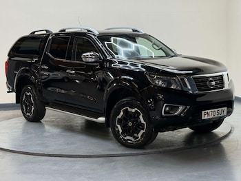 Used Nissan Navara 2020 for sale - 77847593: Photo
