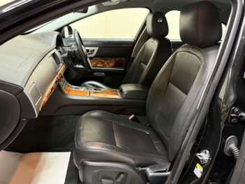 Used Jaguar XF 2010 for sale - 74611278: Photo