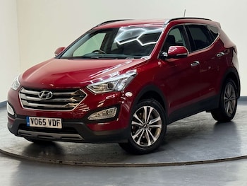 Used Hyundai Santa Fe 2015 for sale - 79417219: Photo