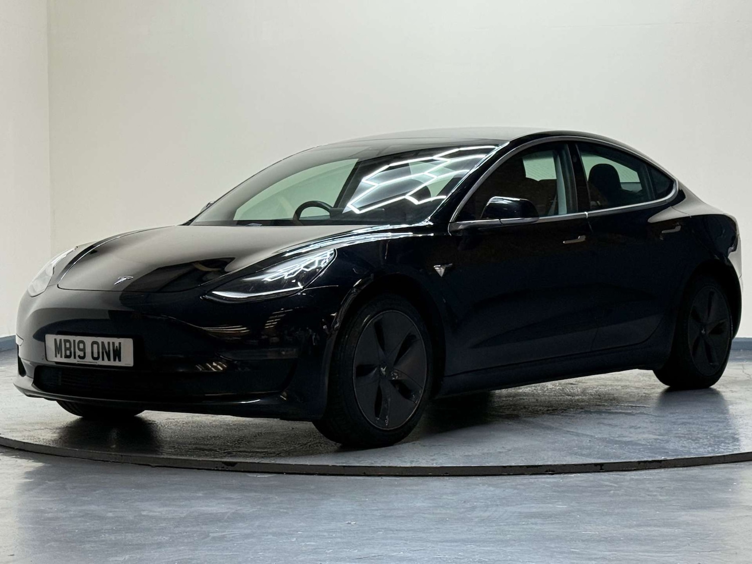 Used Tesla Model 3 2019 for sale - 76194658: Photo 40