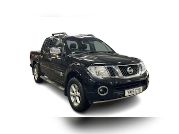 Used Nissan Navara 2015 for sale - 76946097: Photo