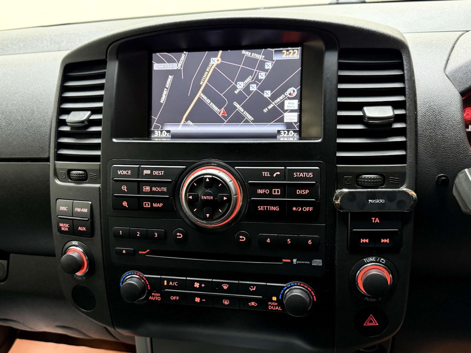 Used Nissan Navara 2015 for sale - 76946097: Photo 21