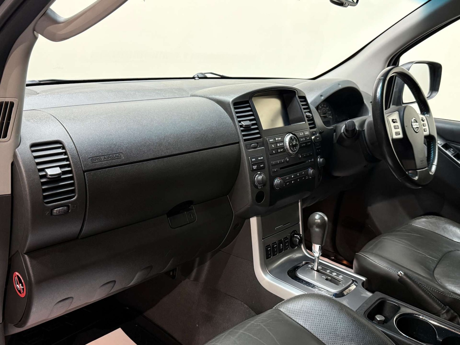 Used Nissan Navara 2015 for sale - 76946097: Photo 30