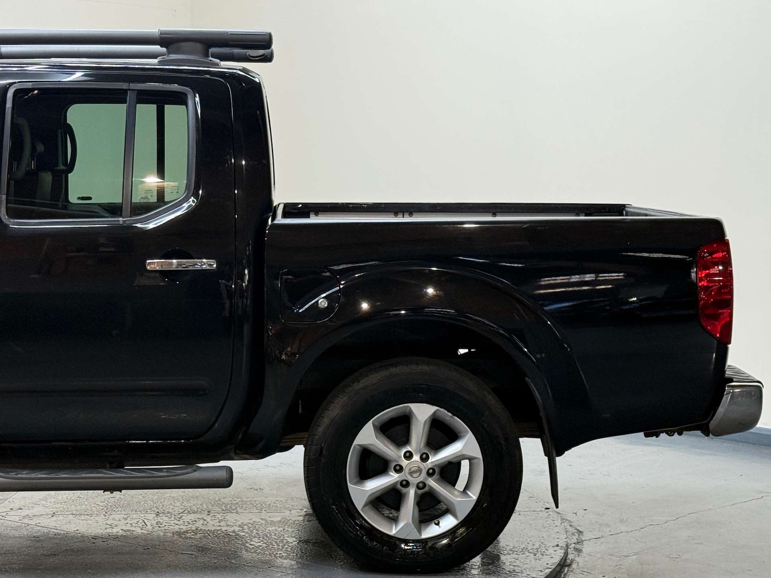 Used Nissan Navara 2015 for sale - 76946097: Photo 42