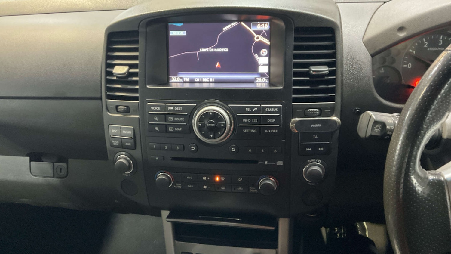 Used Nissan Navara 2015 for sale - 76946097: Photo 5