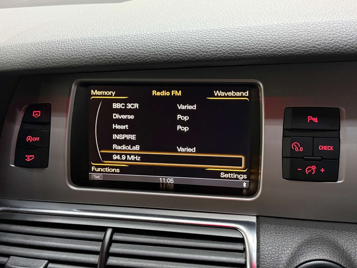 Used Audi Q7 2011 for sale - 78056680: Photo 23