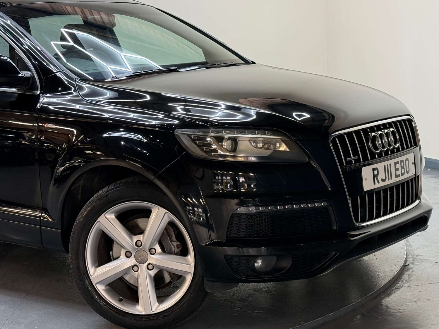 Used Audi Q7 2011 for sale - 78056680: Photo 62