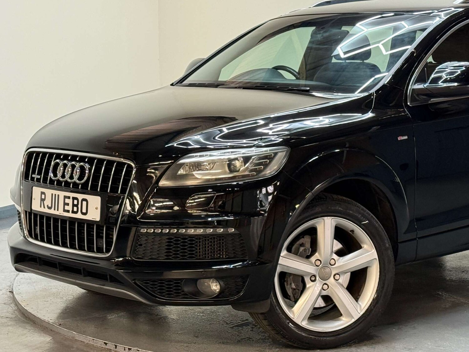 Used Audi Q7 2011 for sale - 78056680: Photo 64