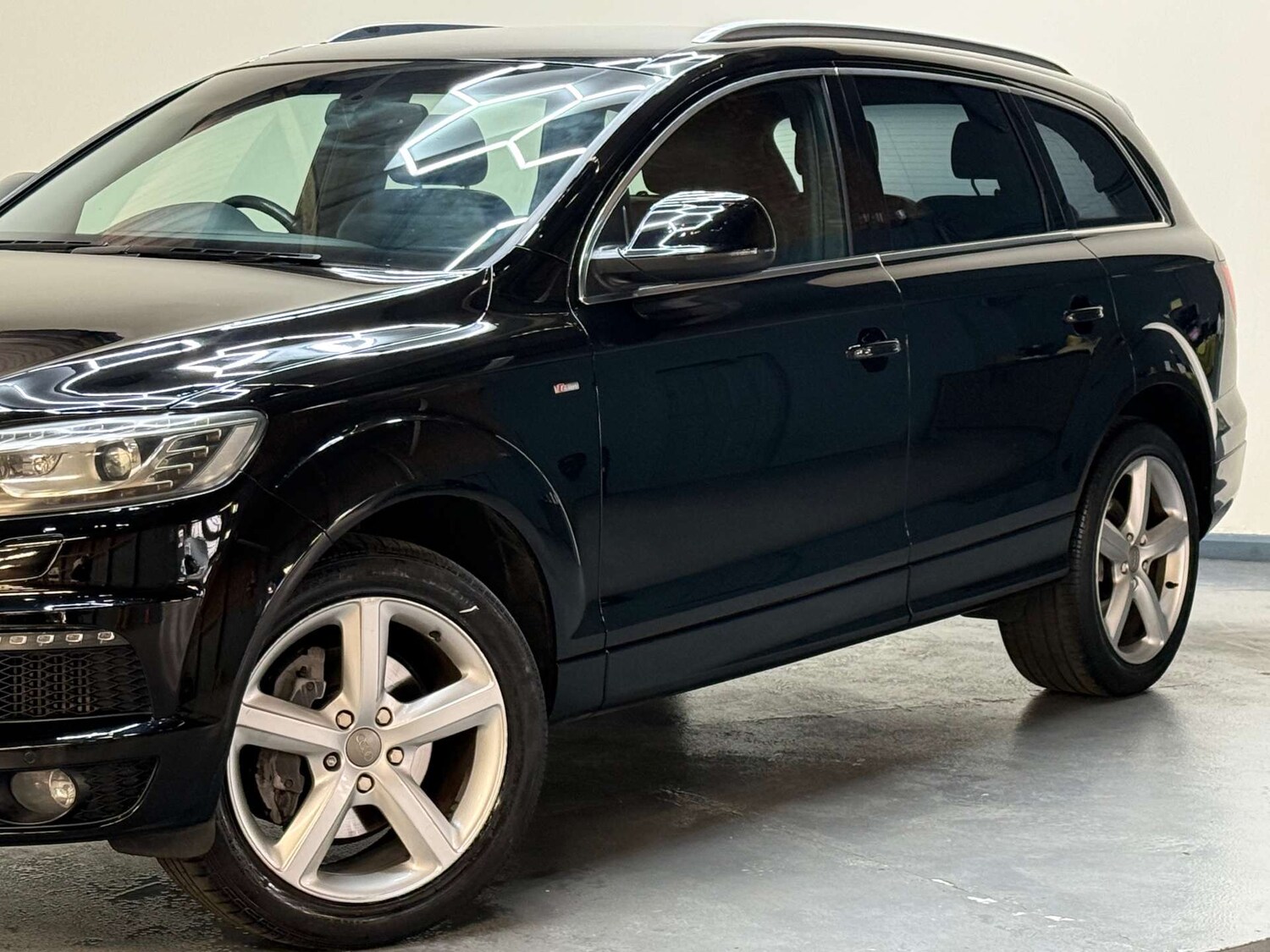 Used Audi Q7 2011 for sale - 78056680: Photo 65