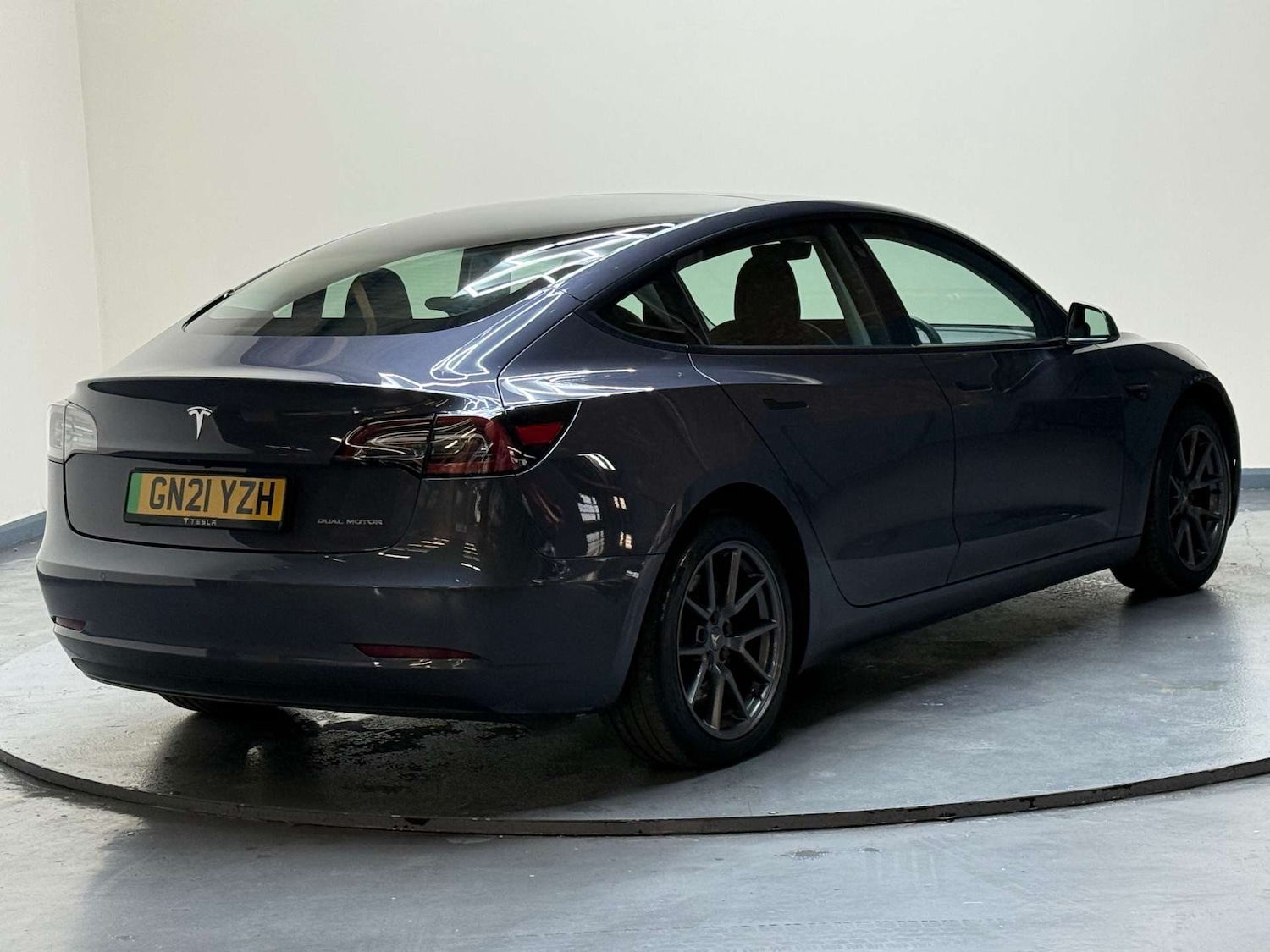 Used Tesla Model 3 2021 for sale - 76601259: Photo 6