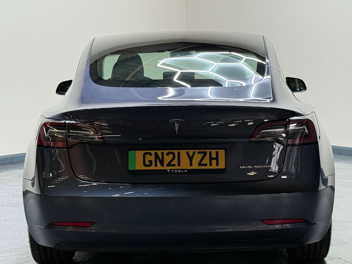 Used Tesla Model 3 2021 for sale - 76601259: Photo 9