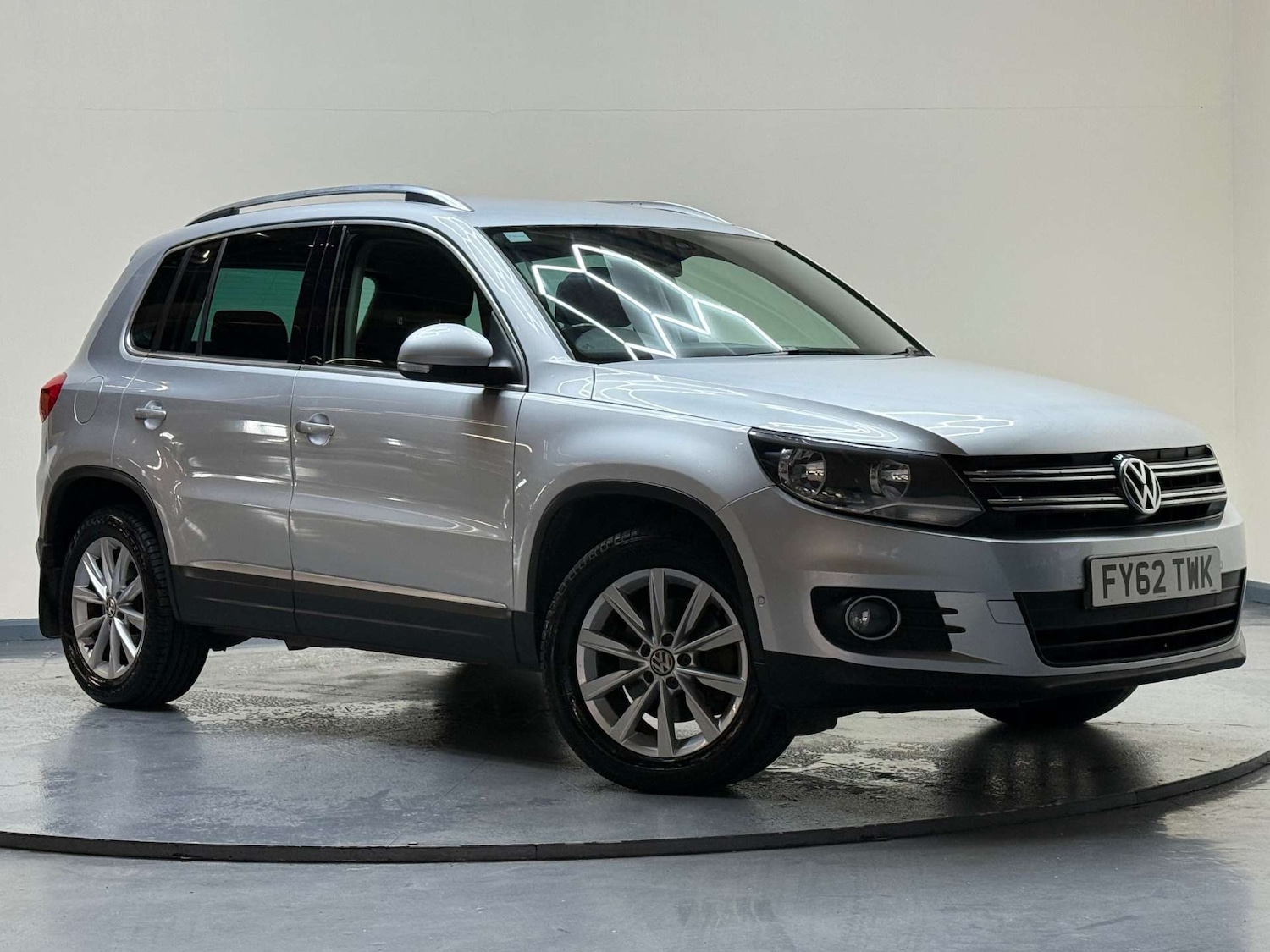 Used Volkswagen Tiguan 2012 for sale - 76479012: Photo 12