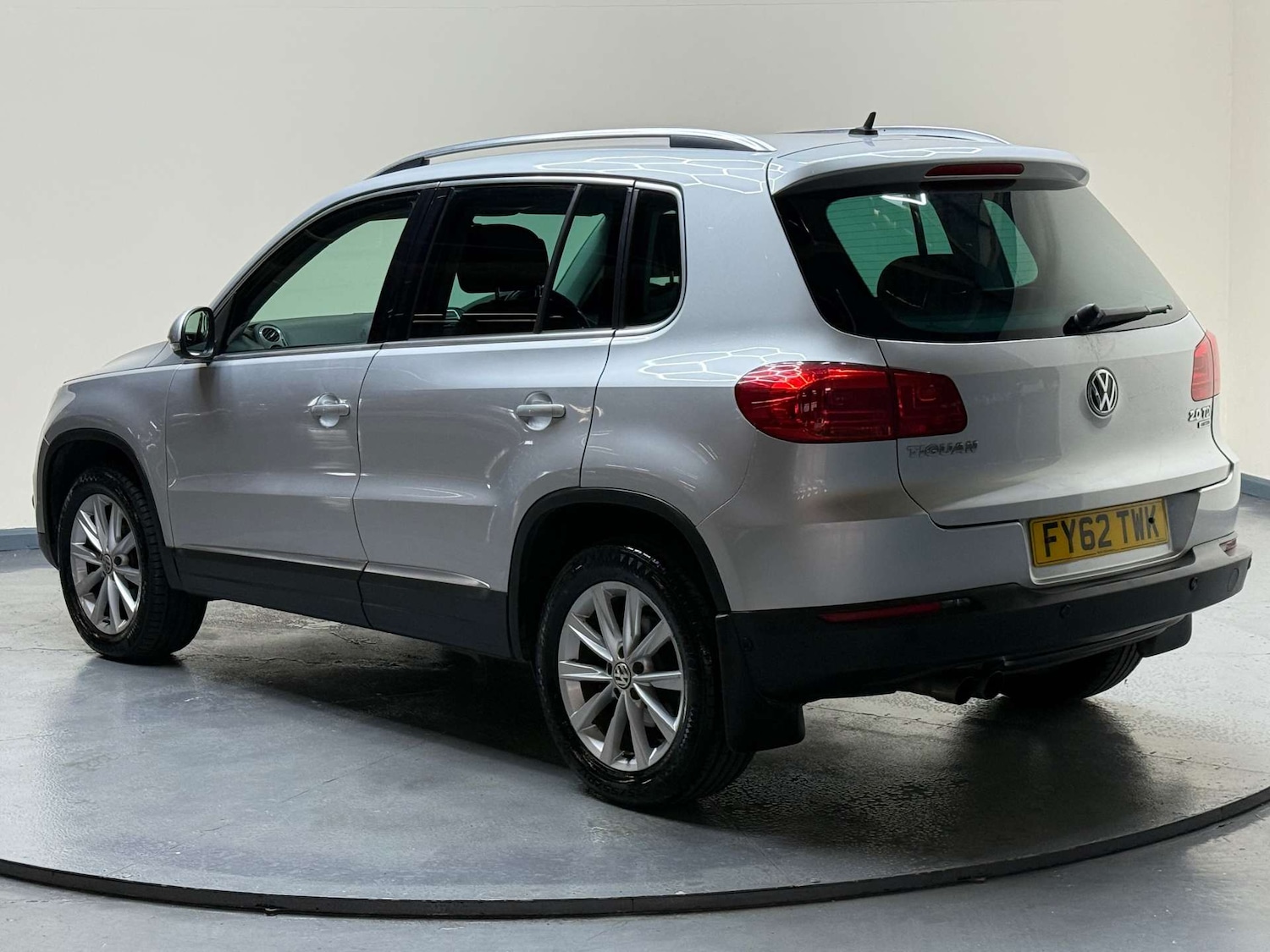 Used Volkswagen Tiguan 2012 for sale - 76479012: Photo 26