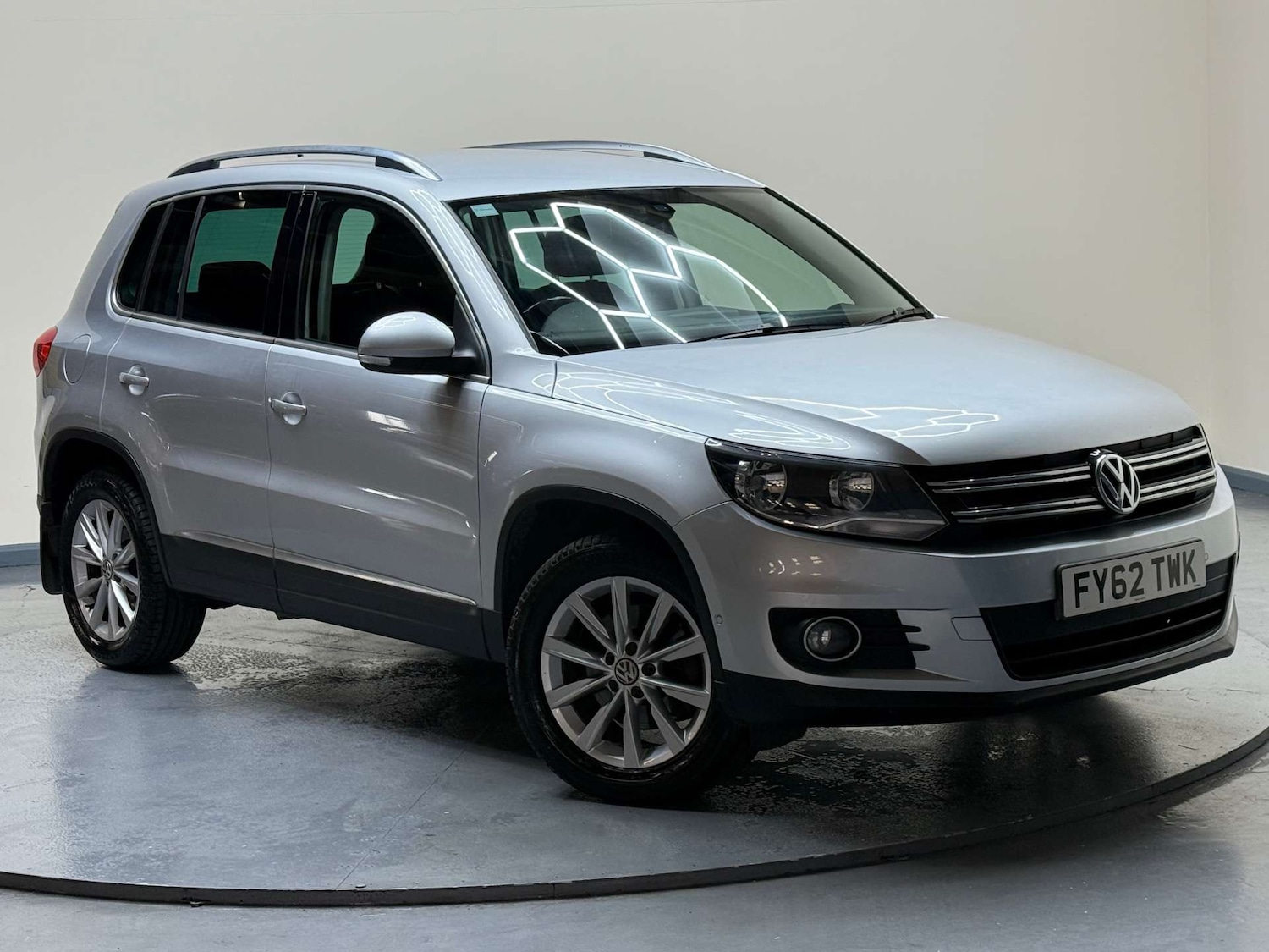 Used Volkswagen Tiguan 2012 for sale - 76479012: Photo 32