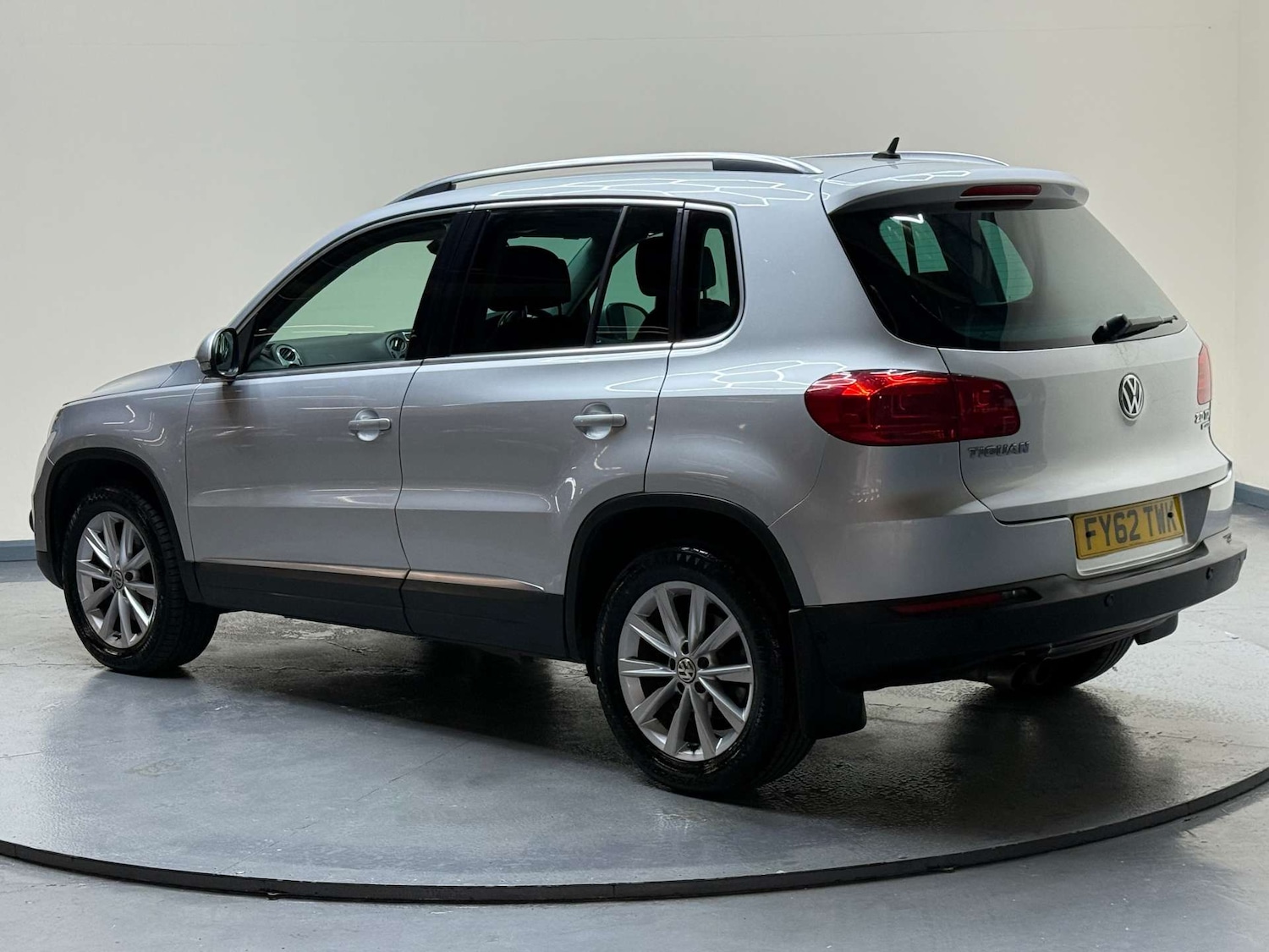 Used Volkswagen Tiguan 2012 for sale - 76479012: Photo 35