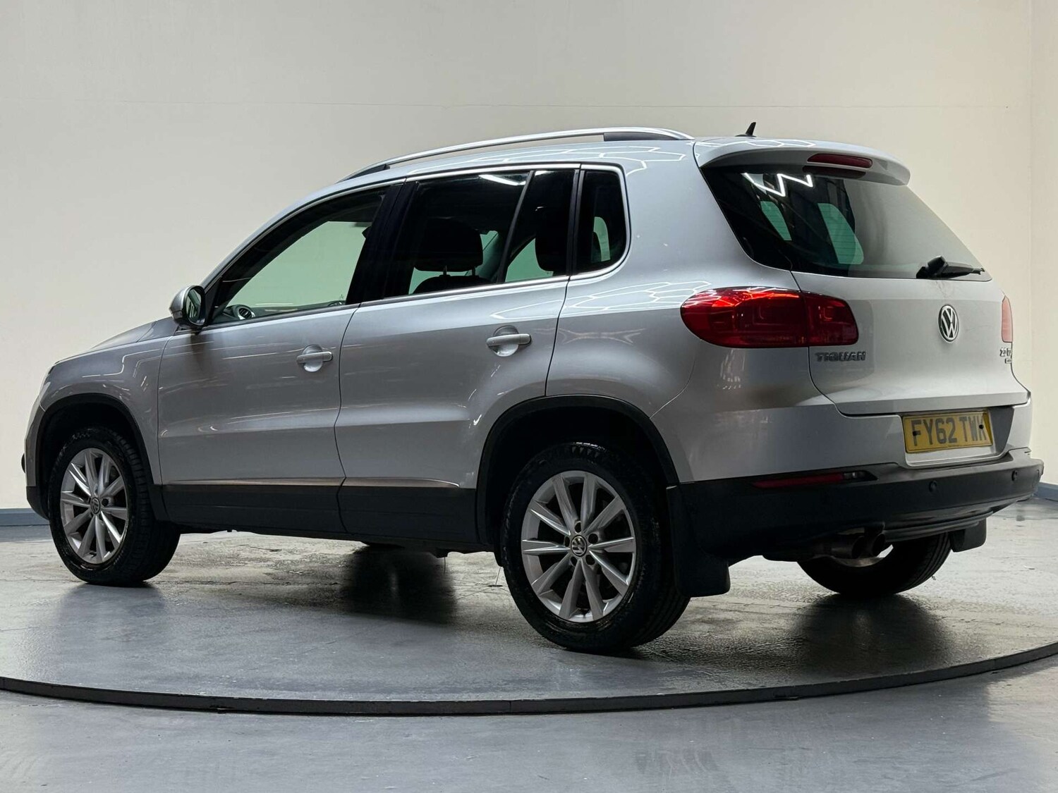 Used Volkswagen Tiguan 2012 for sale - 76479012: Photo 42