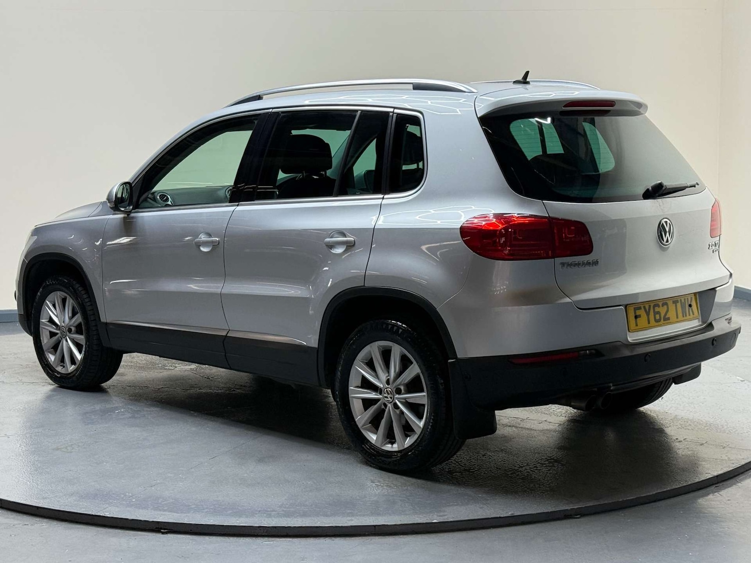 Used Volkswagen Tiguan 2012 for sale - 76479012: Photo 7
