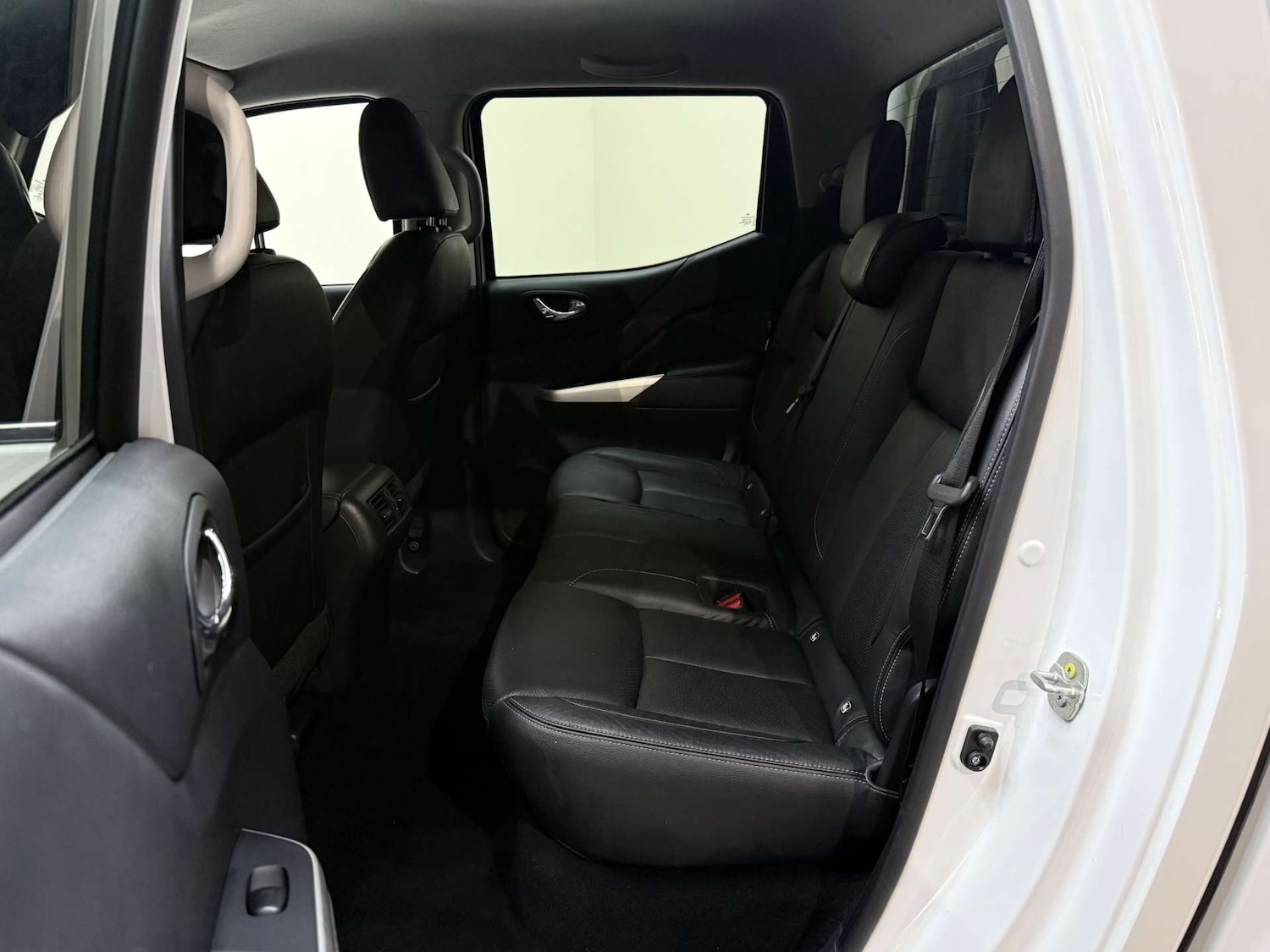 Used Nissan Navara 2020 for sale - 76694822: Photo 33