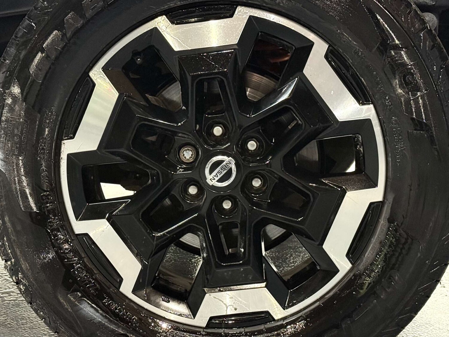 Used Nissan Navara 2020 for sale - 76694822: Photo 65