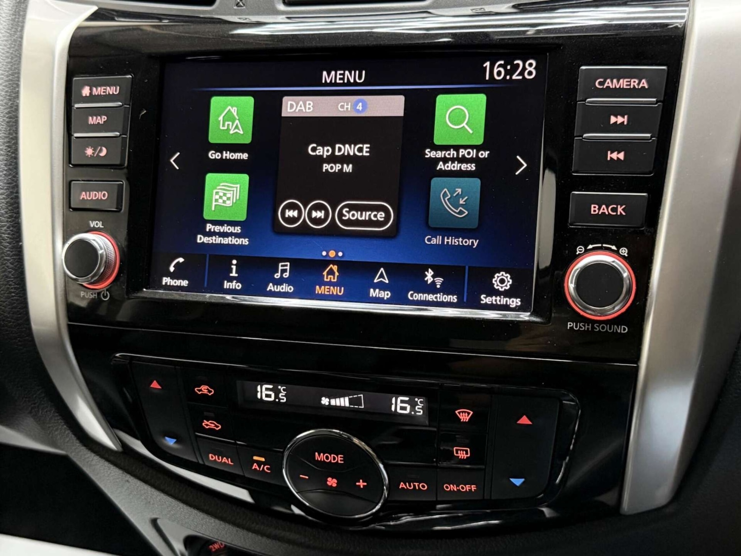 Used Nissan Navara 2020 for sale - 76363870: Photo 20