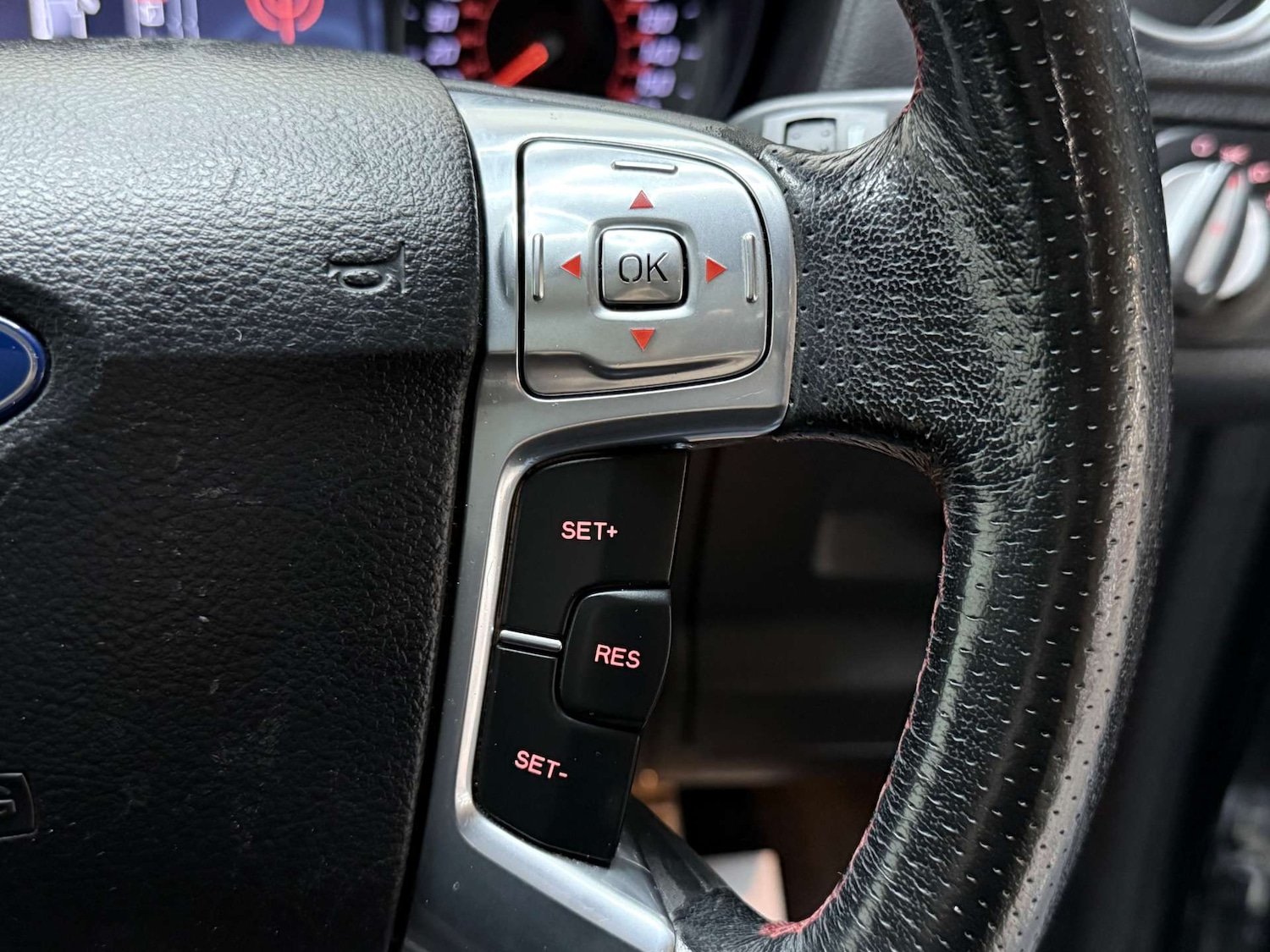 Used Ford S-Max 2010 for sale - 76601681: Photo 17