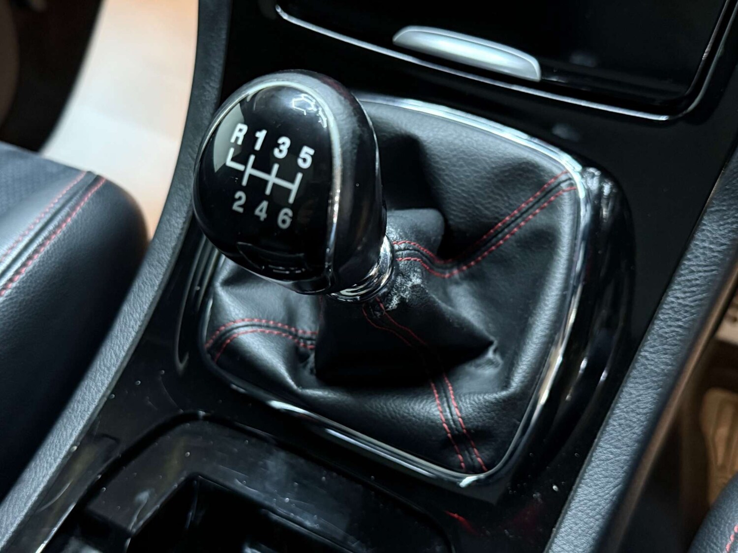 Used Ford S-Max 2010 for sale - 76601681: Photo 20