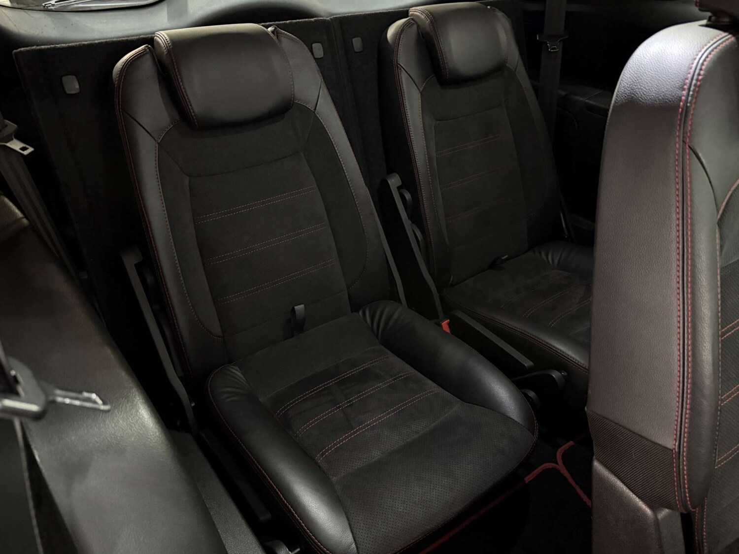 Used Ford S-Max 2010 for sale - 76601681: Photo 22