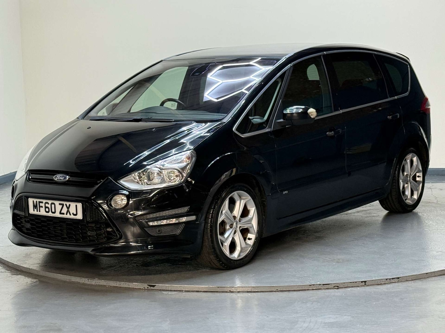 Used Ford S-Max 2010 for sale - 76601681: Photo 31