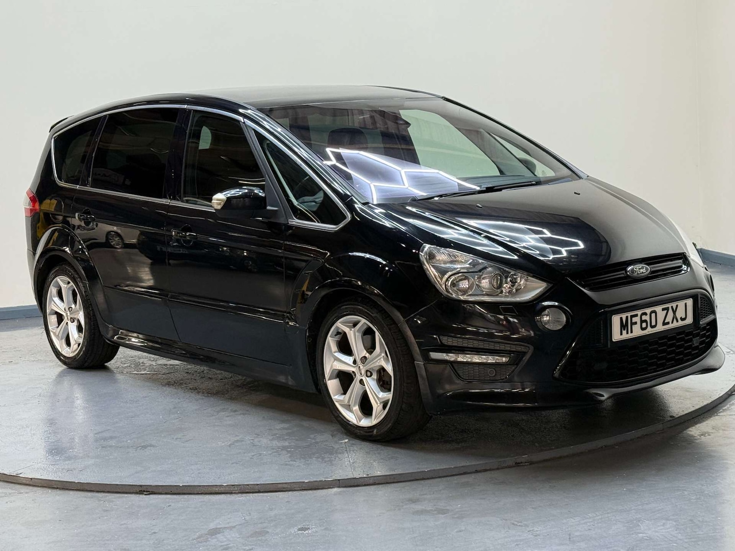 Used Ford S-Max 2010 for sale - 76601681: Photo 32